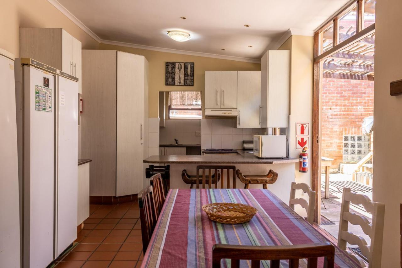Bay Vista Guesthouse موسيلباي المظهر الخارجي الصورة