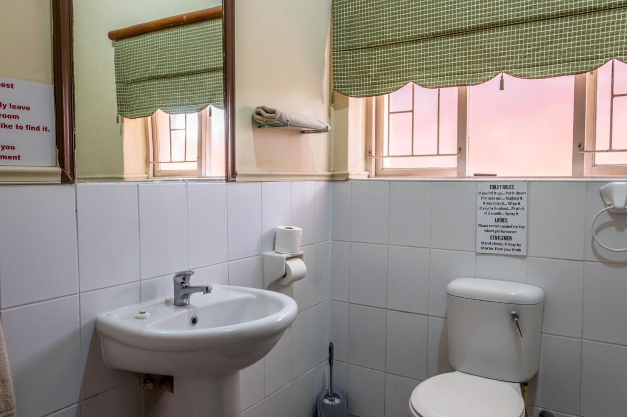 Bay Vista Guesthouse موسيلباي المظهر الخارجي الصورة